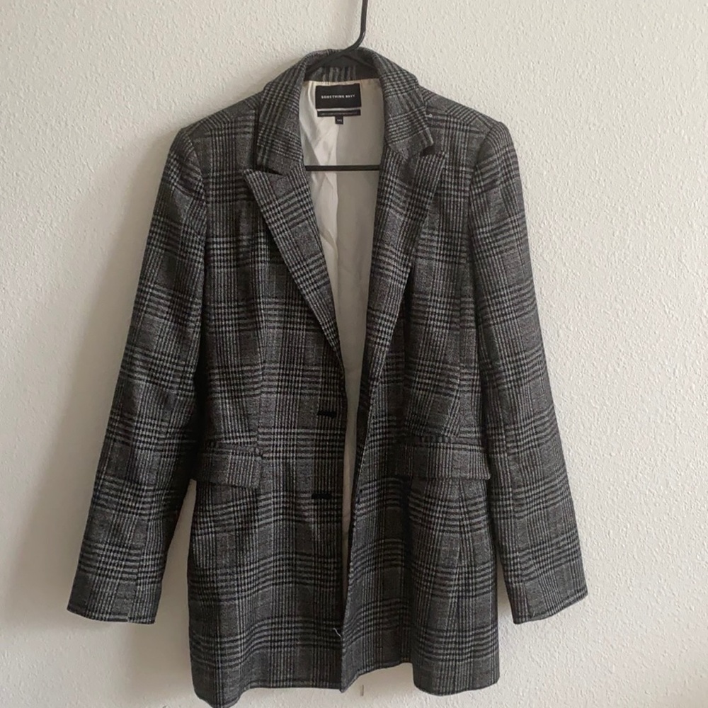 Oversized Plaid Blazer